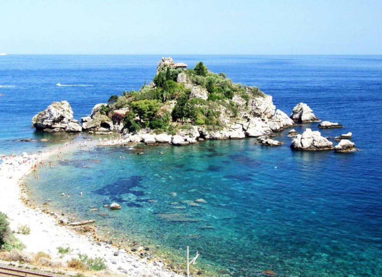 Sky Blue Dreams Holiday Home Катания Екстериор снимка